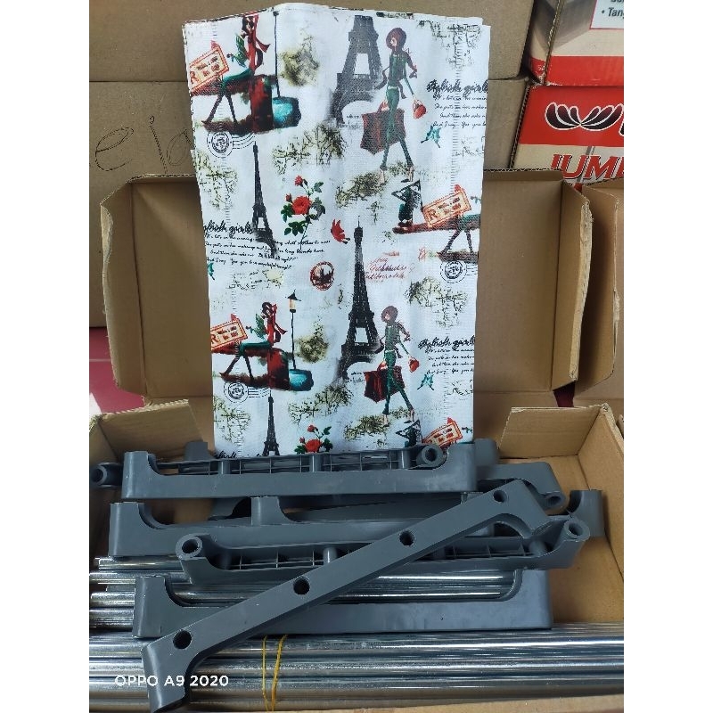 

Rak buku portabel/rak buku