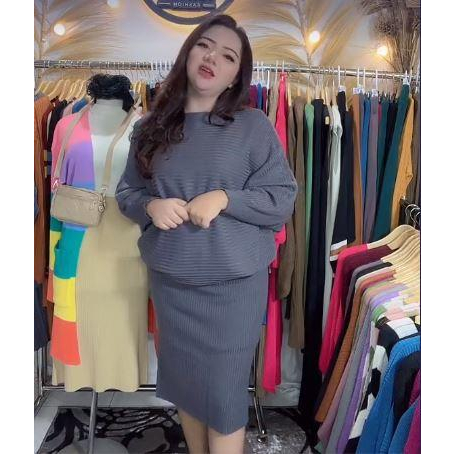 Setelan Wanita One set Atasan Batwing + Rok Span Pendek Rajut Halus Premium