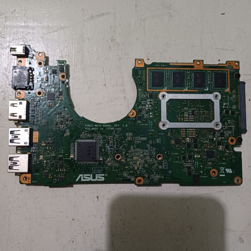 Mobo motherboard mesin notebook asus S200E X202E core i3 ram 4 mati ex service