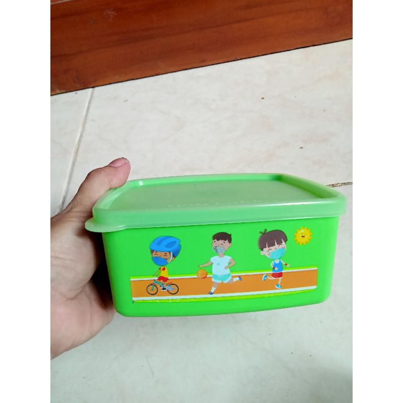 aku anak sehat lunch box Tupperware 500ml