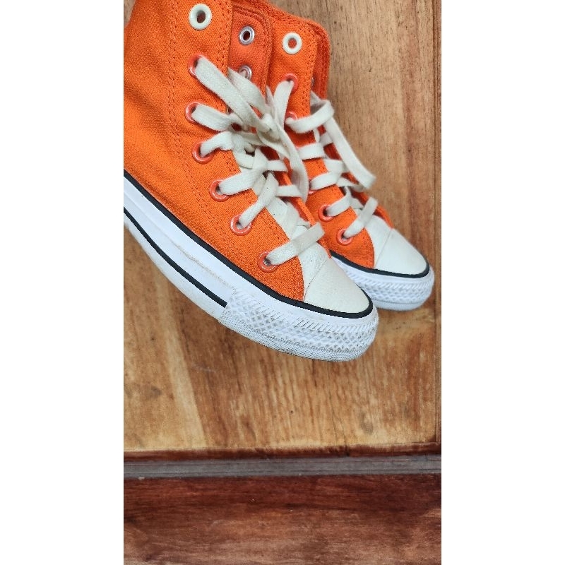 Preloved Converse Chuck All Star