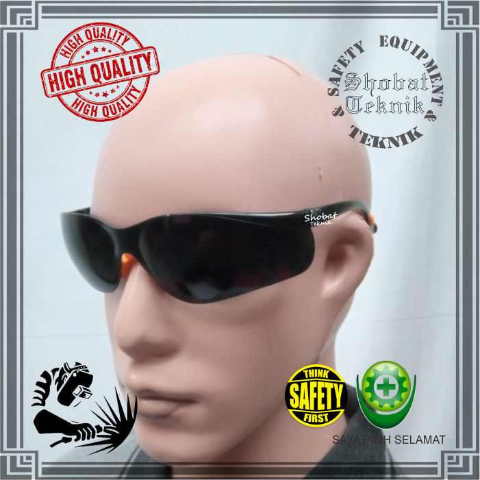 Kaca Mata Las Hitam Pekat Impor