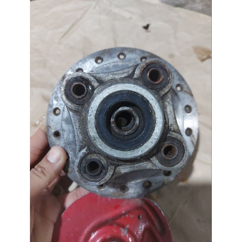 tromol set velg belakang original  gl pro gl max cb100 gl100