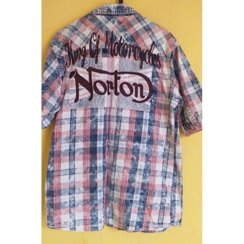 kemeja norton