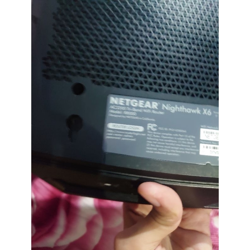 router gaming Netgear x6 tri band x6 r8000 normal mu-mimo