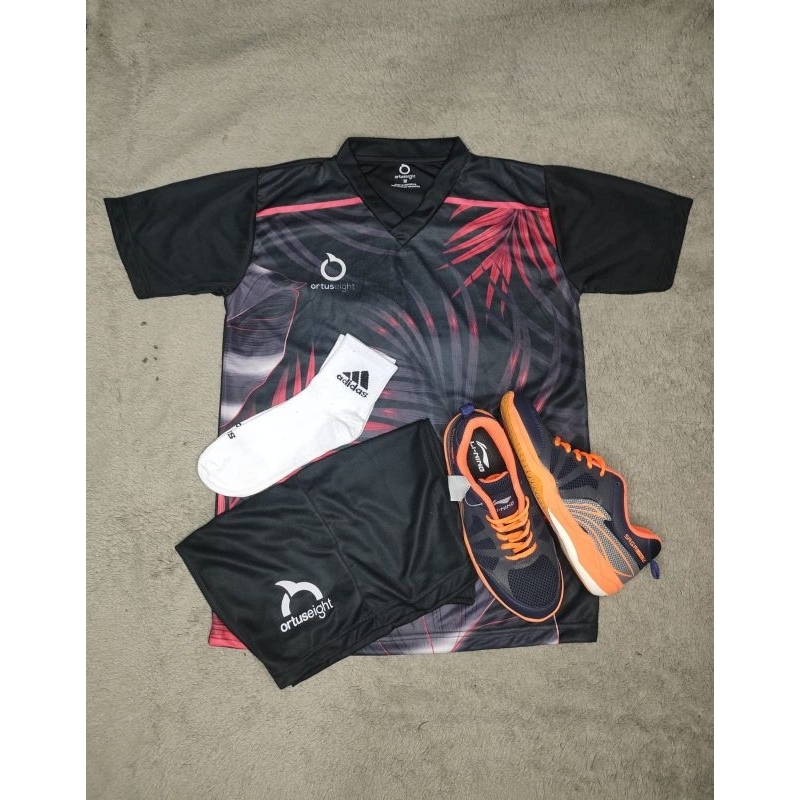 Sepatu olahraga badminton Li-Ning paket komplit sepatu batminton Li-Ning terlaris