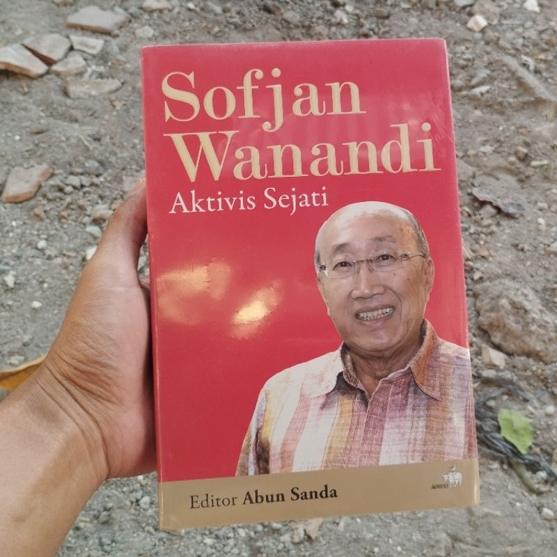 Sofjan Wanandi Aktivis Sejati - Cuci Gudang Gramedia