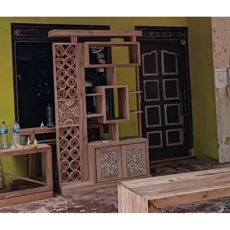 partisi penyekat ruangan kayu jati minimalis meja tv buffet furniture mebel