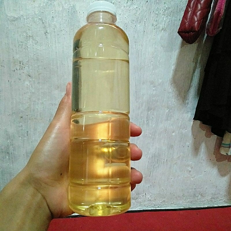 

0,5L MINYAK KELAPA/MINYAK KLENTIK/MINYAK GORENG KELAPA/CCO