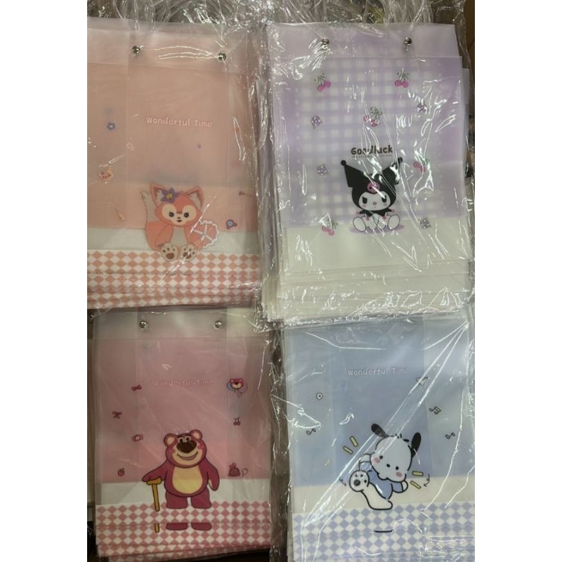 

[COD] Tas Mika Motif Lotso dan Pochacco /Paper Bag PVC Tas Plastik Transparan Lipat Souvenir Goodie Bag