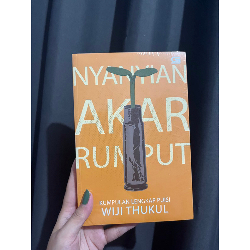 Nyanyian akar rumput by wiji thukul