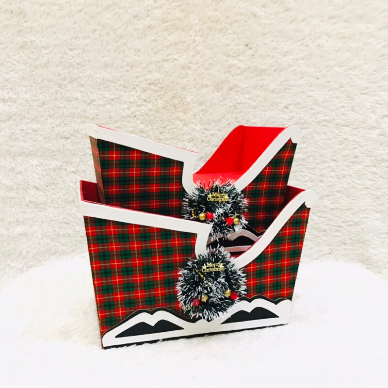 

Kotak parcel tartan / box natal / hampers natal