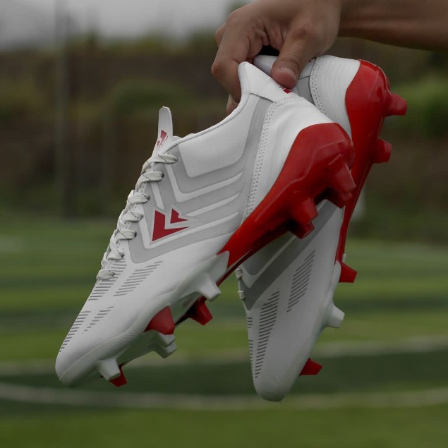 SEPATU SEPAK BOLA SEVSPO TIKI TAKA IN WHITE RED ORIGINAL BISA COD