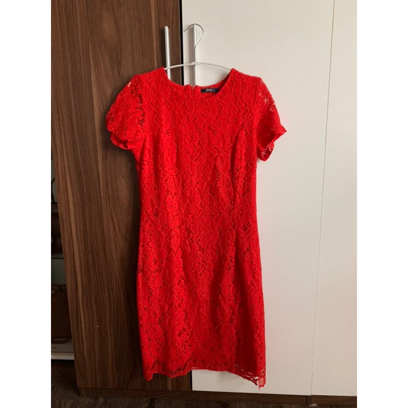 dress merah brukat katbol dress imlek