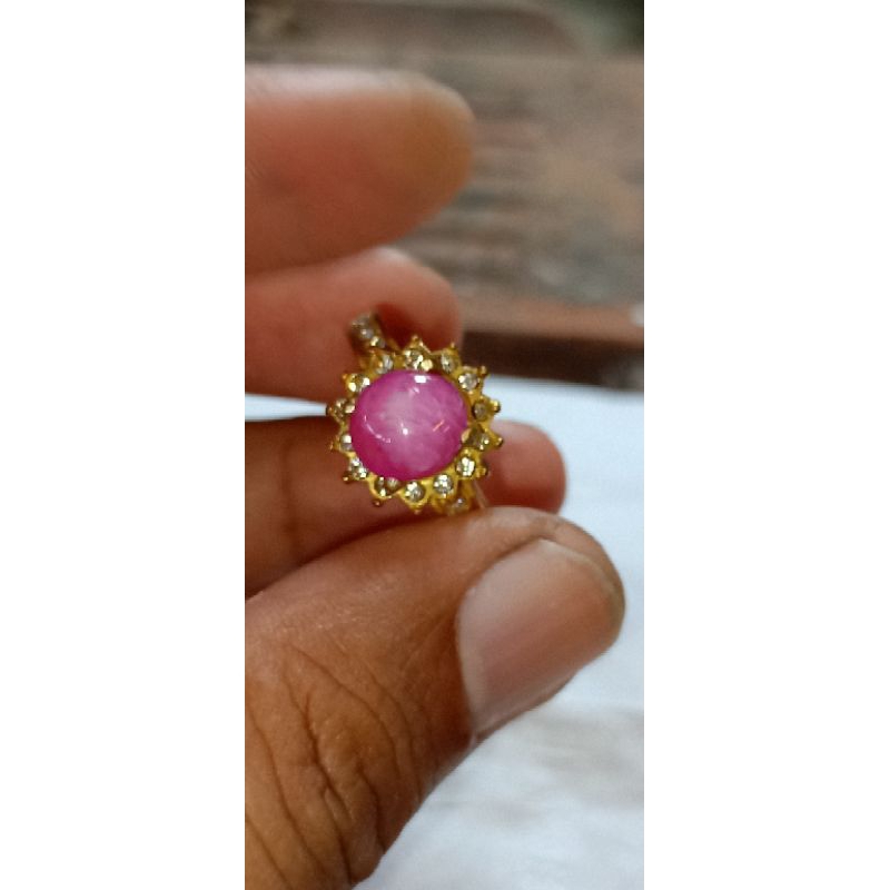 Ruby Burma delima cewek
