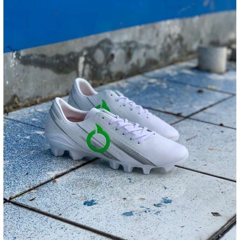 Sepatu Bola Ortus Legion Original