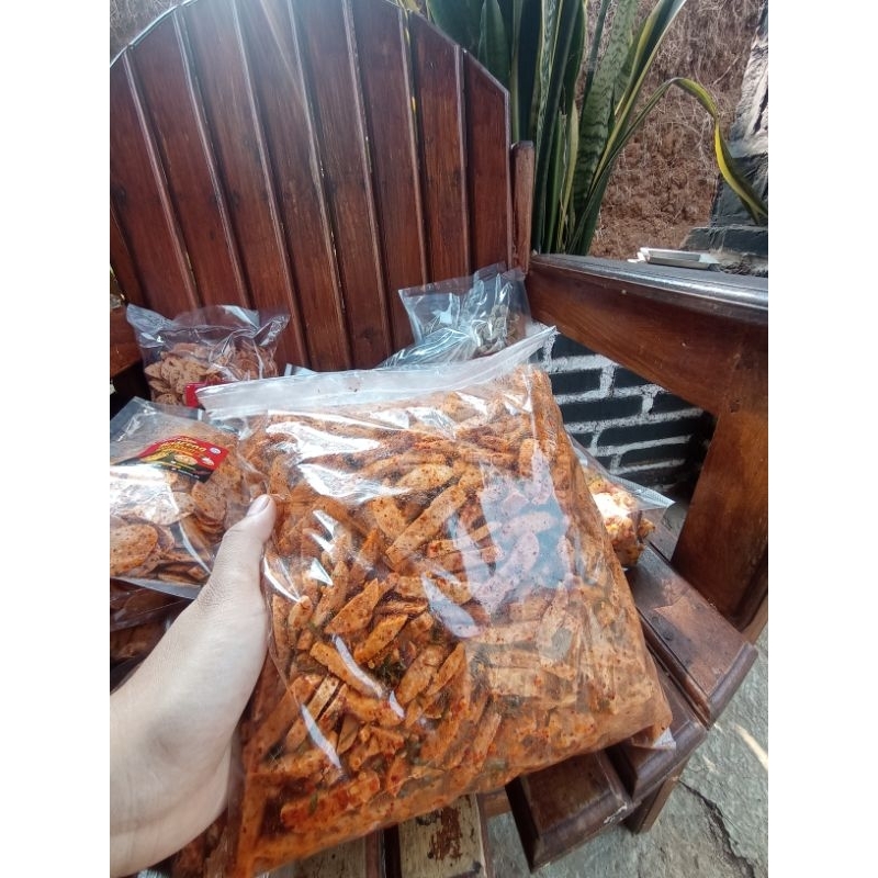 

basreng 1/2 kg pedas daun jeruk
