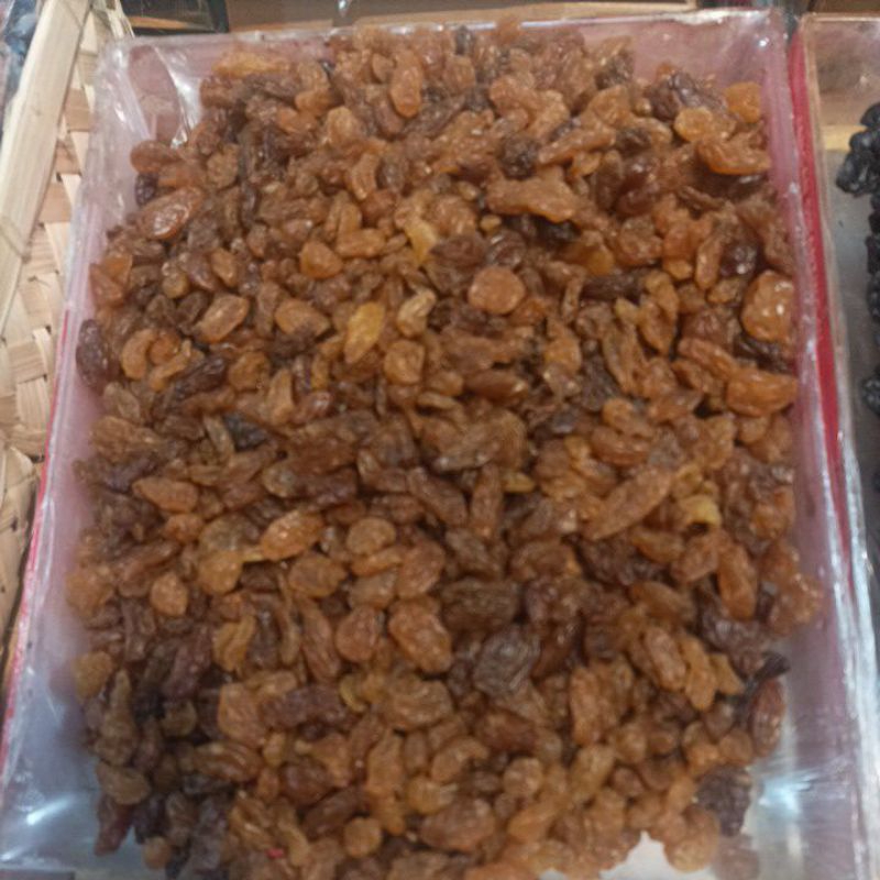 

kismis jumbo asem manis