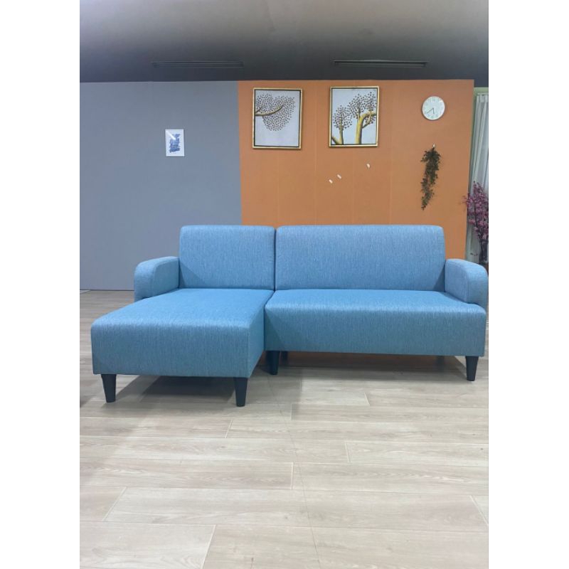 M.livingstore Sofa L Marco Tampilan elegan