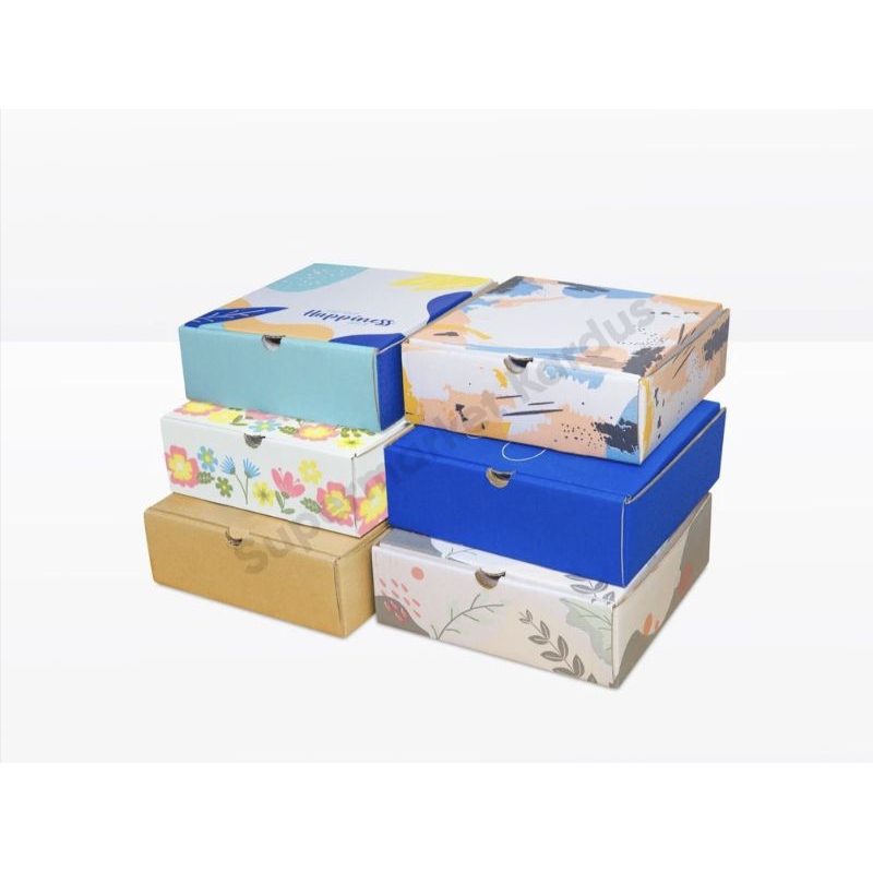 

Box hampers 20x20x7 Cm kardus | karton | kado | gift