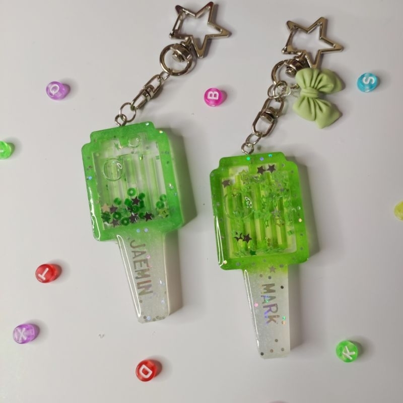 (PO) Lighstick NCT Shaker Keychain