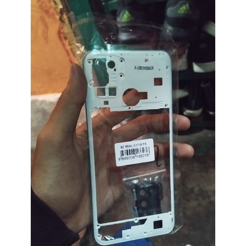 buzel/tulang realme C17 masih baru