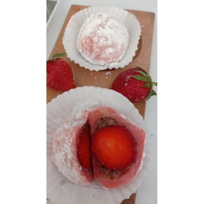 

Mochi Ichigo daifuku stoberii