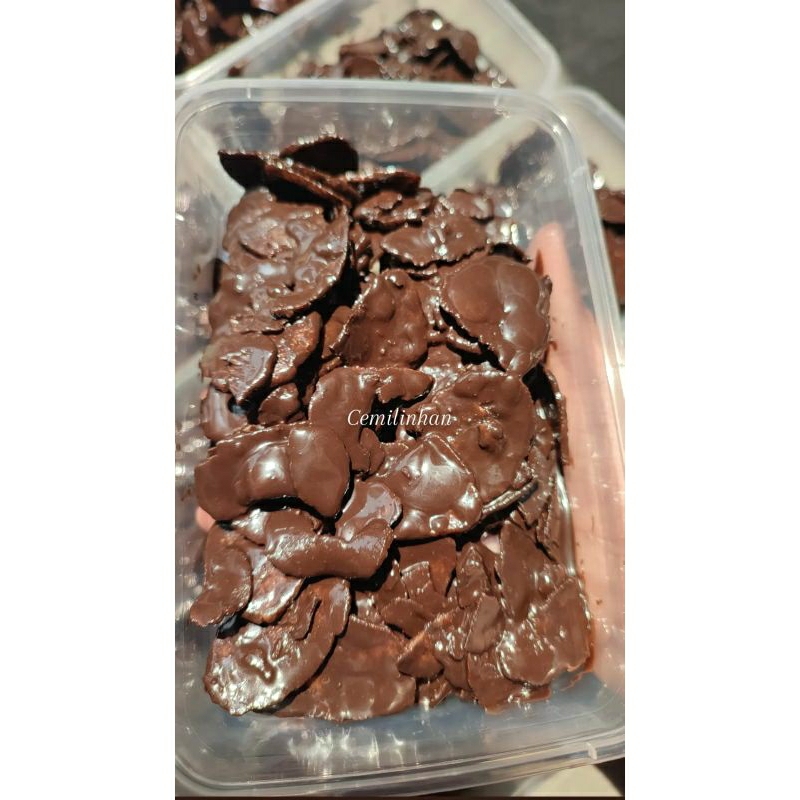 

KERIPIK PISANG COKLAT LUMER BANANA MELTCHOCO CHOCOLATE READY BINJAI MEDAN LANGKAT ACEH