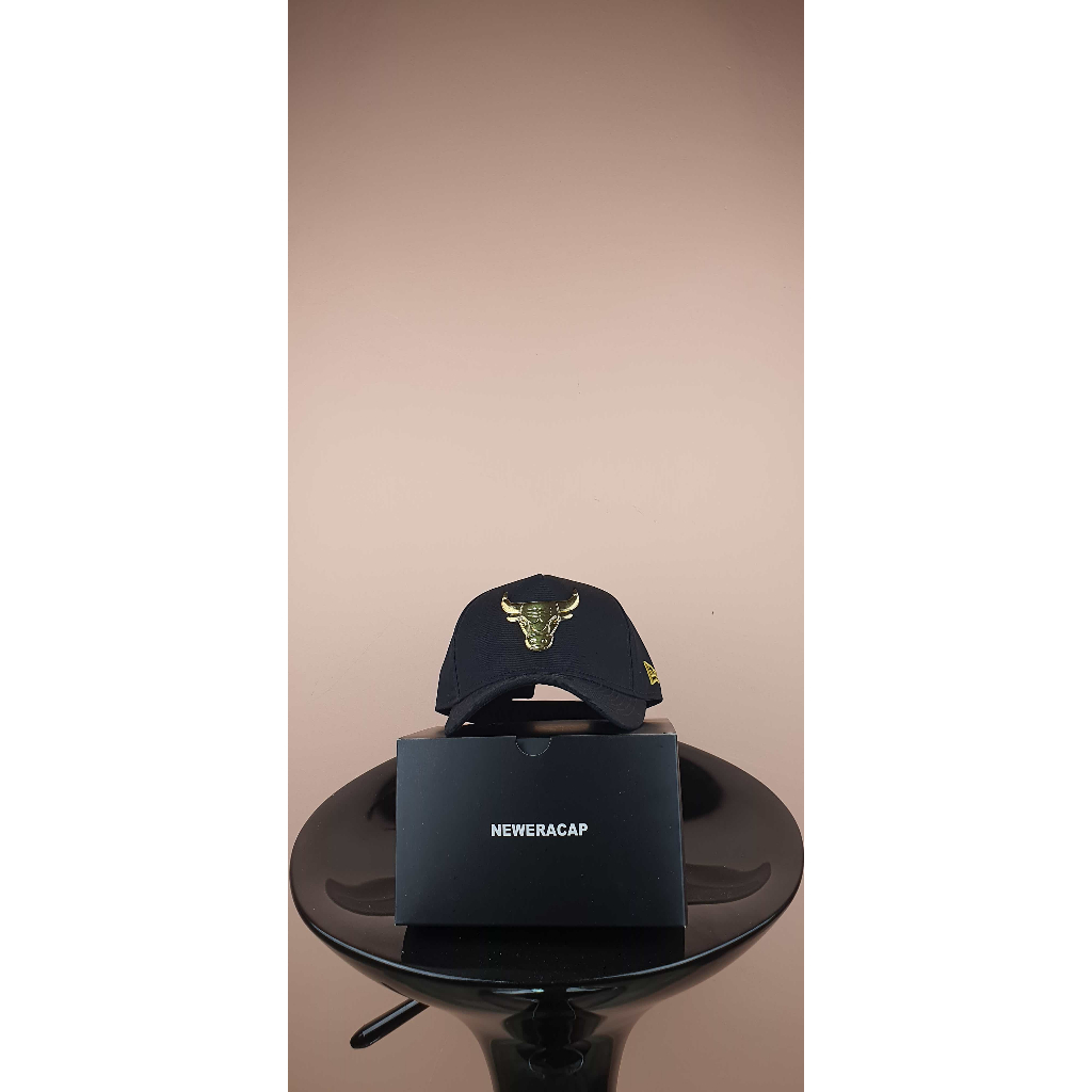 bulls hitam besi gold Topi Pria Baseball Snapback Polos Wanita Unisex Premium
