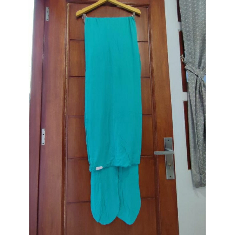 preloved/second gendongan strectchy wrap by Mikhadou