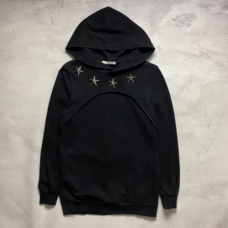 Harga 2024 hoodie givenchy