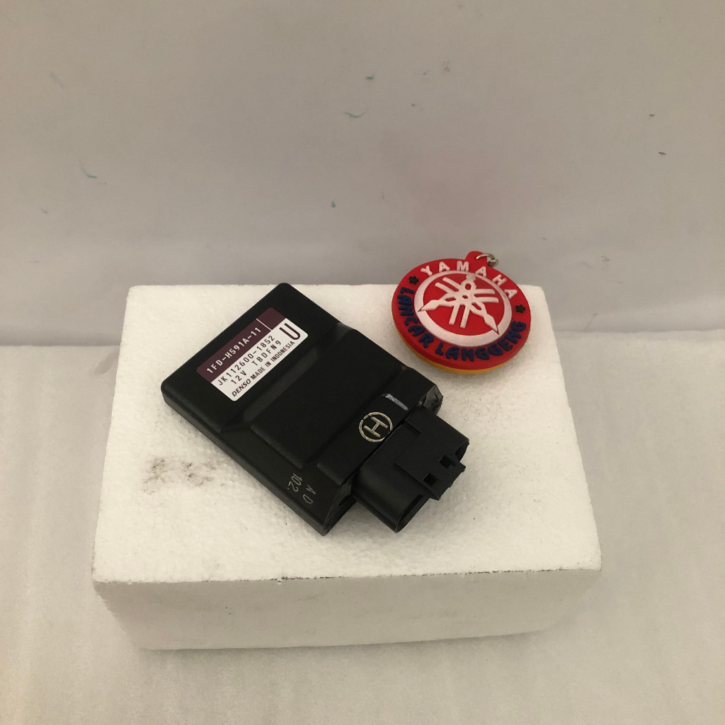 ECU / ENGINE CONTROL UNIT YAMAHA VEGA FORCE FI / 1FD6 ORIGINAL YGP 1FD-H591A-11
