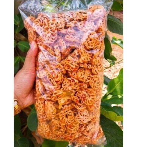 

kerupuk seblak rafael