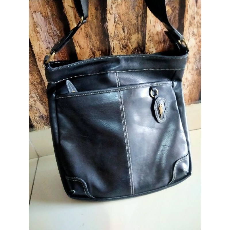 Tas Selempang cowok Kulit Asli