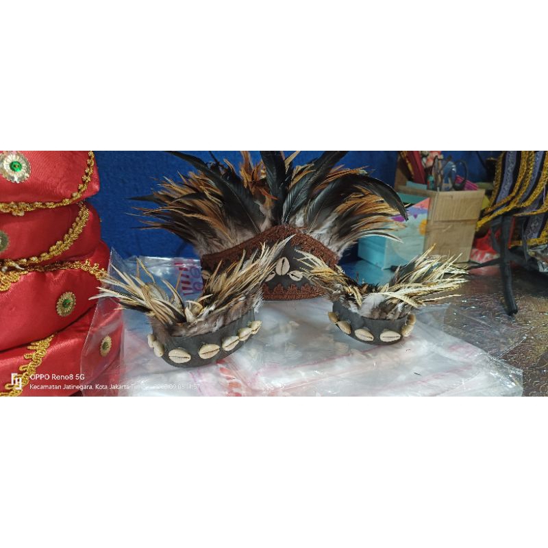 TOPI ADAT PAPUA// TOPI BULU AYAK PAPUA// TOPI TARI TRADISIONAL