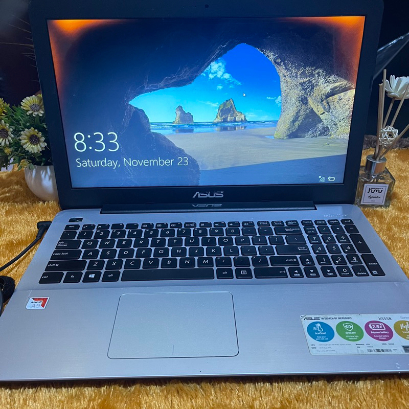 Laptop asus x555b amd a9 ram 4 gb hdd 500gb windows 10