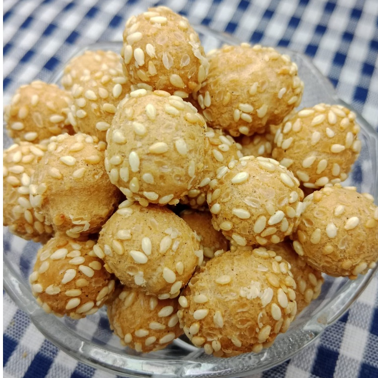 

Kue Ciput Wijen / Onde Wijen 100 gram / Kue ciput Kiloan