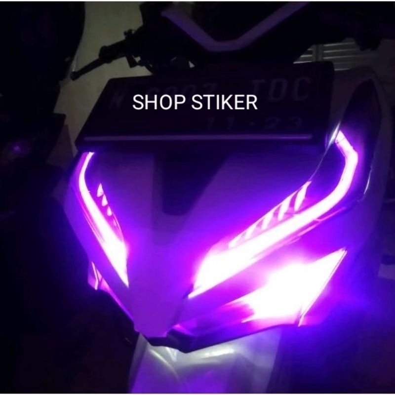 Stiker lampu vario 150 new/stiker lampu alis vario 150,125 new/sticker motor vario 150 new
