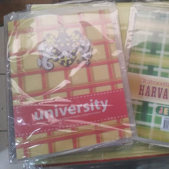 

BINDER A5 JENIA MOTIF KOTAK-KOTAK
