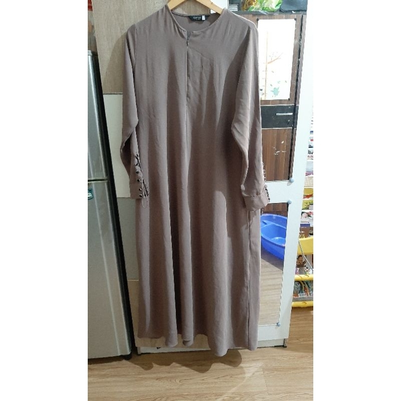 Preloved Saila Wintercreme L Aljenna