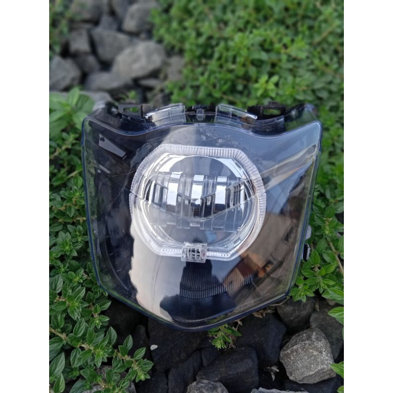lampu depan beat carbu custom