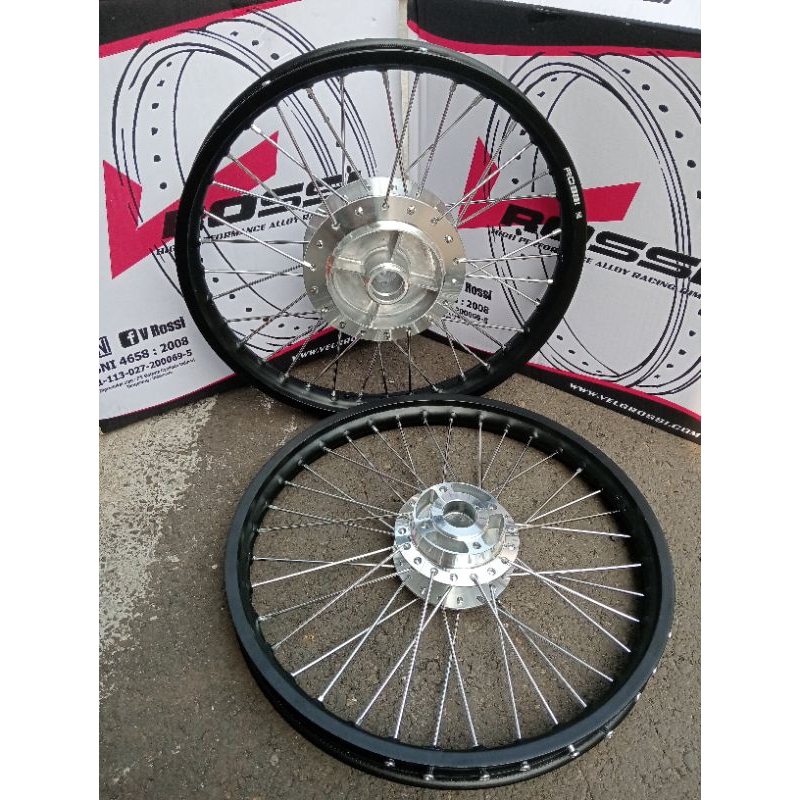 SATU SET PAKETAN VELG JARI JARI V ROSSI PLUS TROMOL DEPAN BELAKANG DAN JARI JARI PNP JUPITER MX OLD 