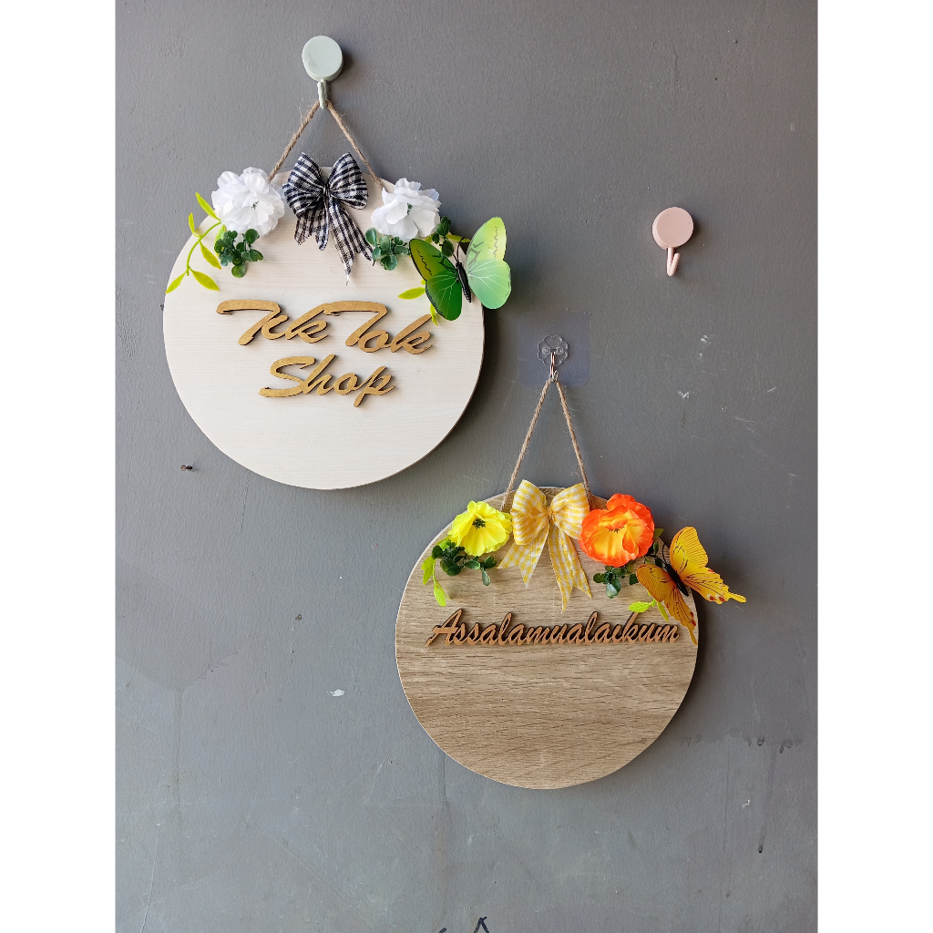 WREATH FLOWER / HIASAN PINTU / FLOWER WREATH / BUNGA WREATH/ GANTUNGAN PINTU / BUNGA HIAS PLASTIK / 