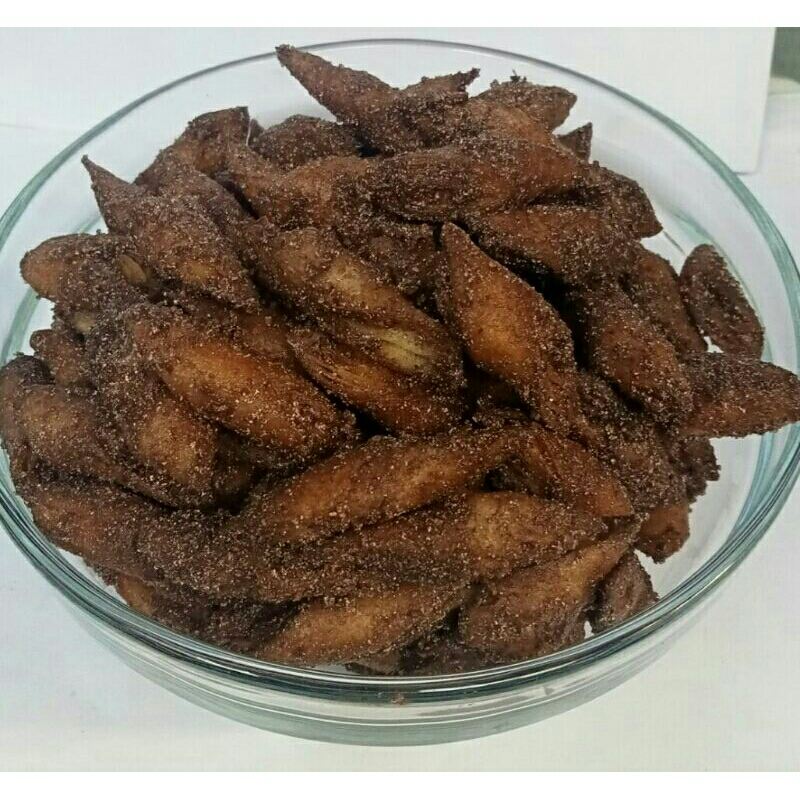 

keripik kulit lumpia/ keripik kulit lumpia coklat/ kulit lumpia goreng/ kulit lumpia goreng 250g/ popia coklat/ kulpi/ kulpi coklat/keripik lumpia coklat