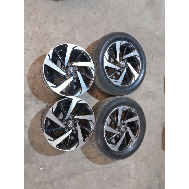 velg mobil bekas r17 STD RUSH RING 17 LUBANG 5X114 BAN 2 PCS 215/60/17