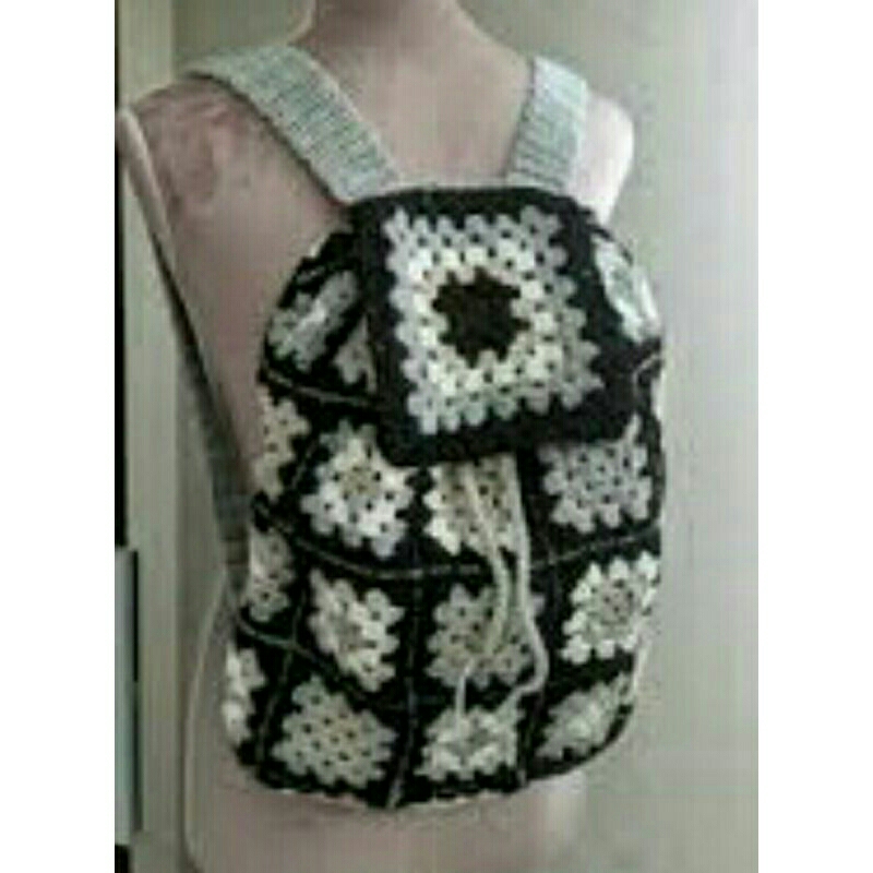 TAS RAJUT RANSEL HANDMADE PILATUS