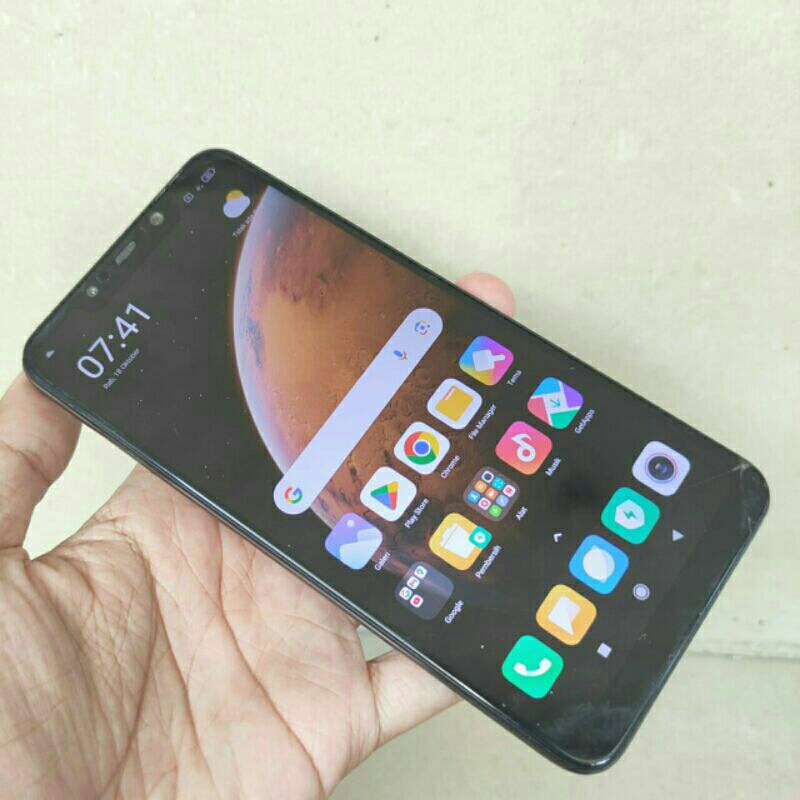 Pocophone F1 RAM 6GB Internal 128GB Fingerprint LTE Bekas