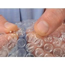 Plastik bubble wrap tambahan untuk packing lebih aman