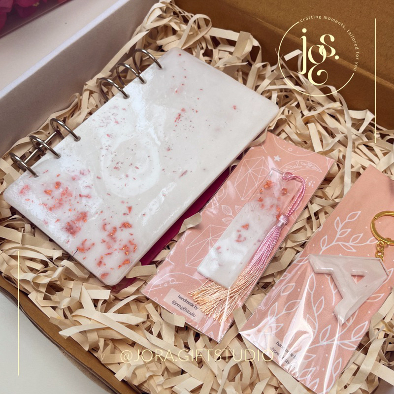 

JORA Book Lover Gift
