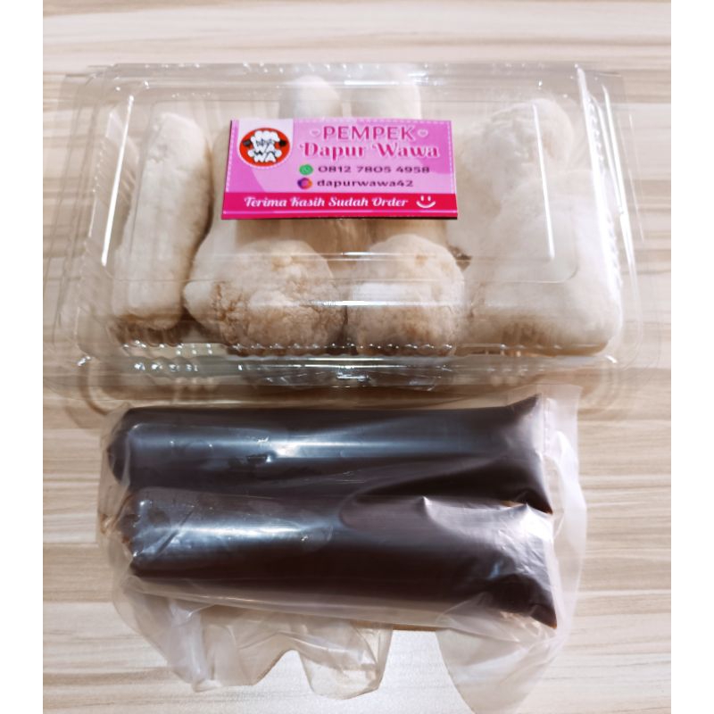 

PAKET PEMPEK IKAN TENGGIRI FROZEN ISI 10 PCS